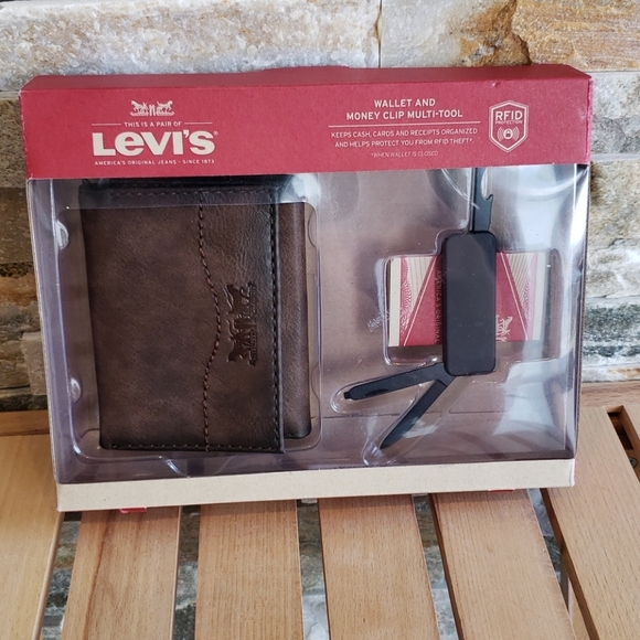 🎁 Levi's Wallet And Multi-tool Gift Set - Picture 6 of 9